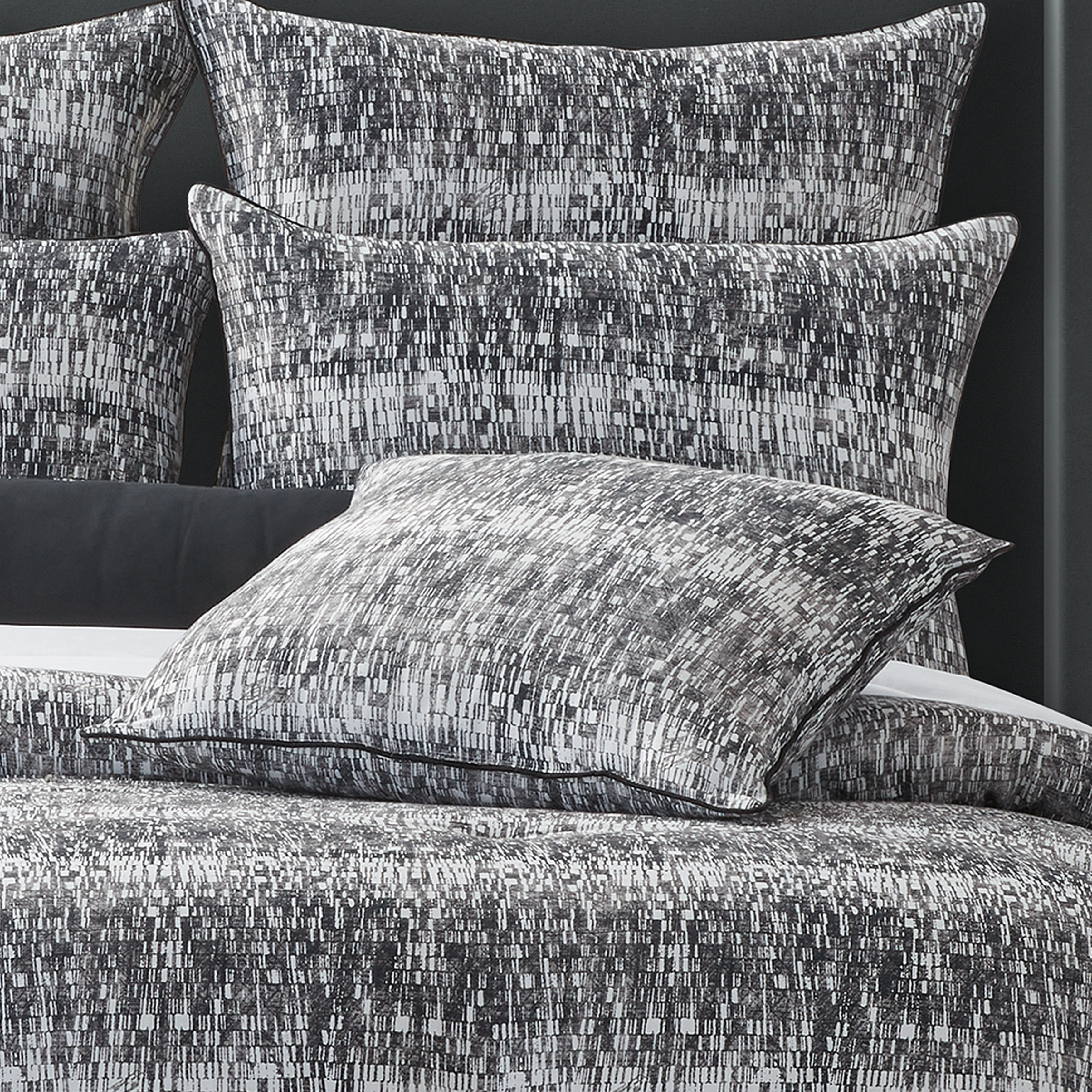 Benson deals beds pillows