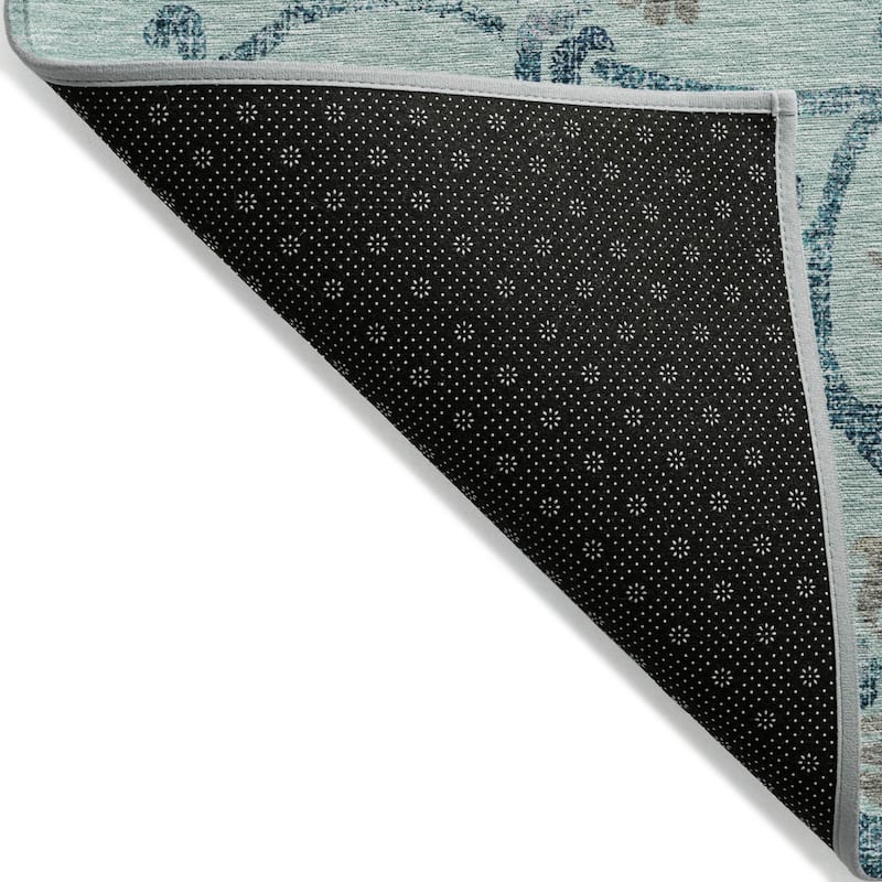 HomeRoots Floral Traditional Rectangle Outdoor Rug