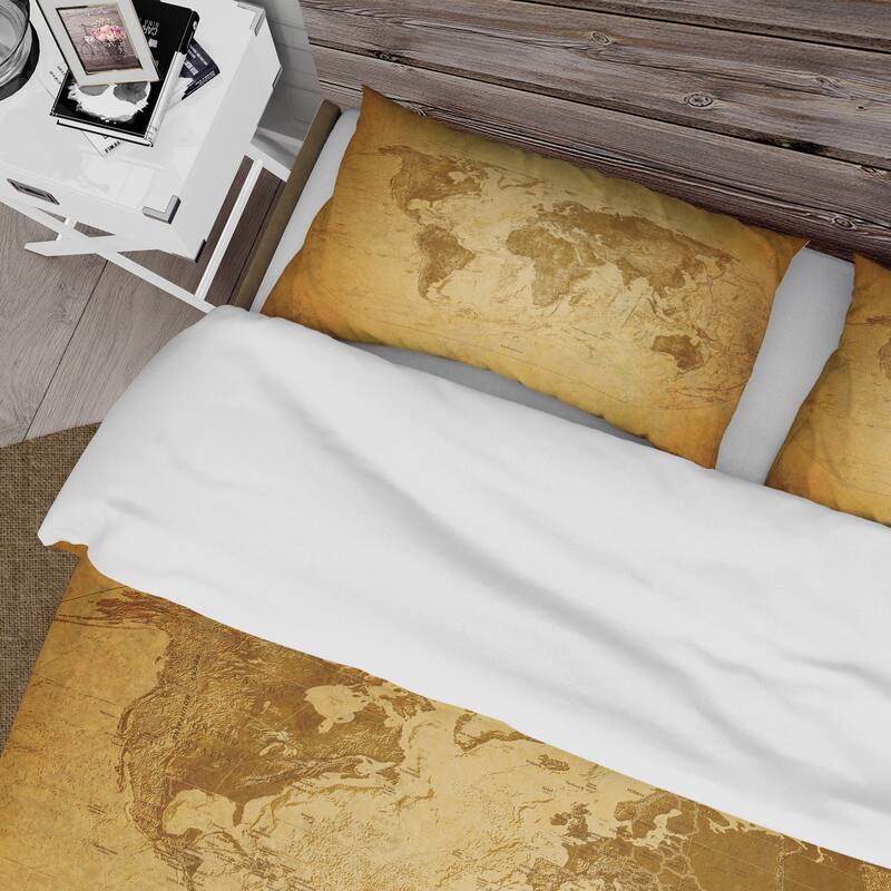 Designart 'Ancient Map of The World X' Vintage Duvet Cover Comforter ...