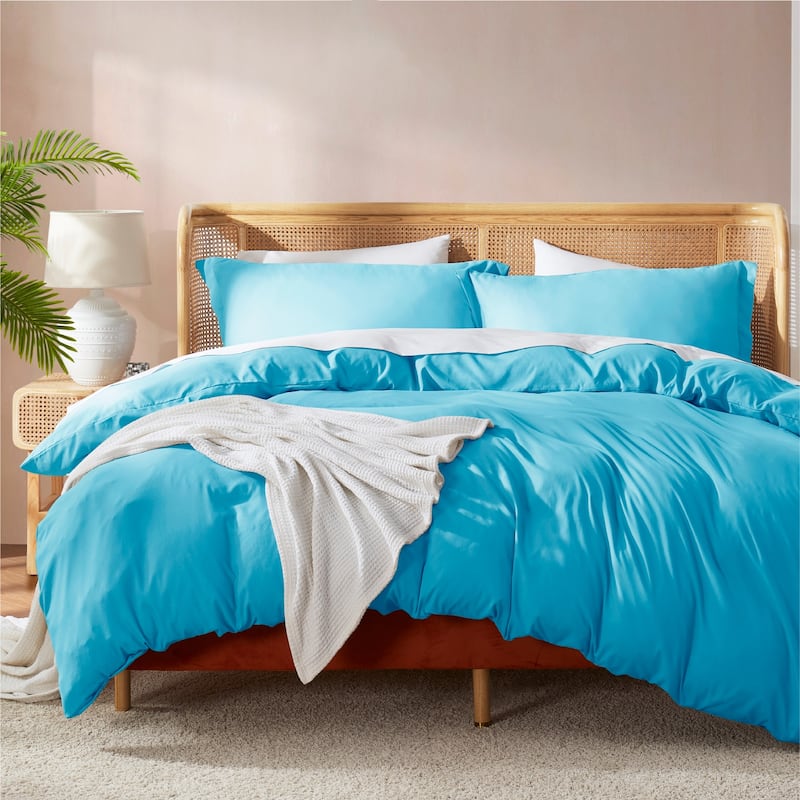 Nestl Ultra Soft Double Brushed Microfiber Duvet Cover Set with Button Closure - Beach Blue - King