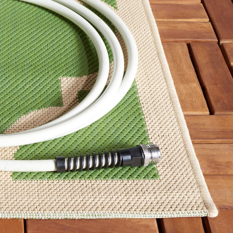 SAFAVIEH Courtyard Sibel Indoor /Outdoor Waterproof Patio Backyard Rug
