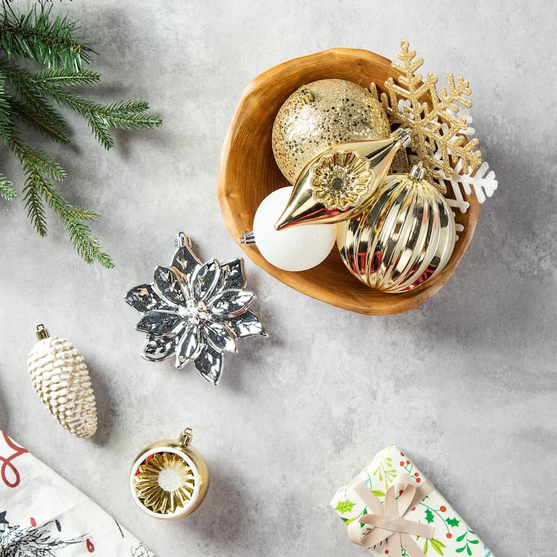 Glitzhome 160ct Christmas Elegant 29-Finish Ball Boxed Shatterproof Ornaments