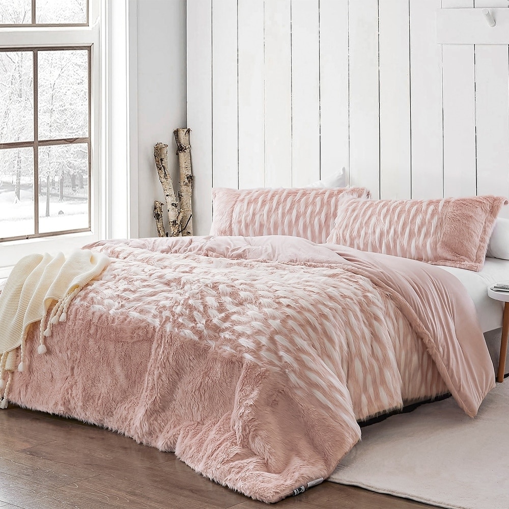 RUCHED COMFORTER SIZE TWIN/TWIN XTRA LARGE PINK  BRAND NEW 