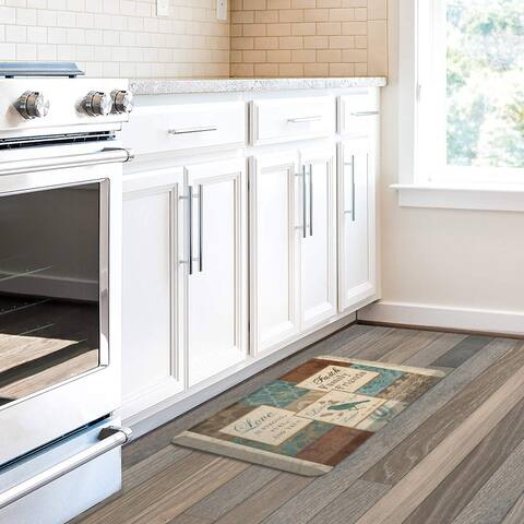 Laural Home Faith Family Friends 20" x 30" Kitchen Mat - 20" x 30"