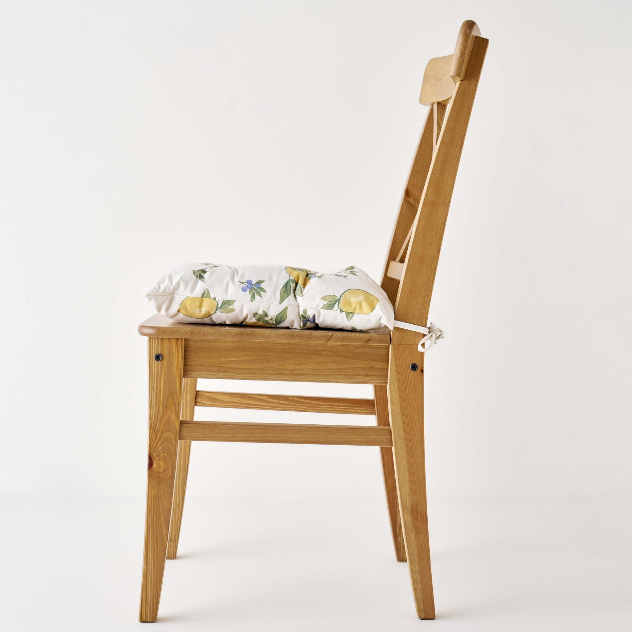 Lemoncello Chair Cushion - 9.75 in diameter