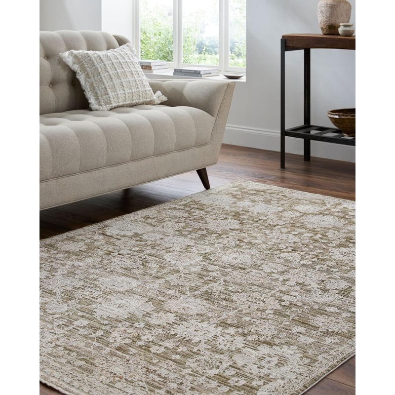 Livabliss Mansfield Traditional Area Rug - 5'3" x 7' - Taupe