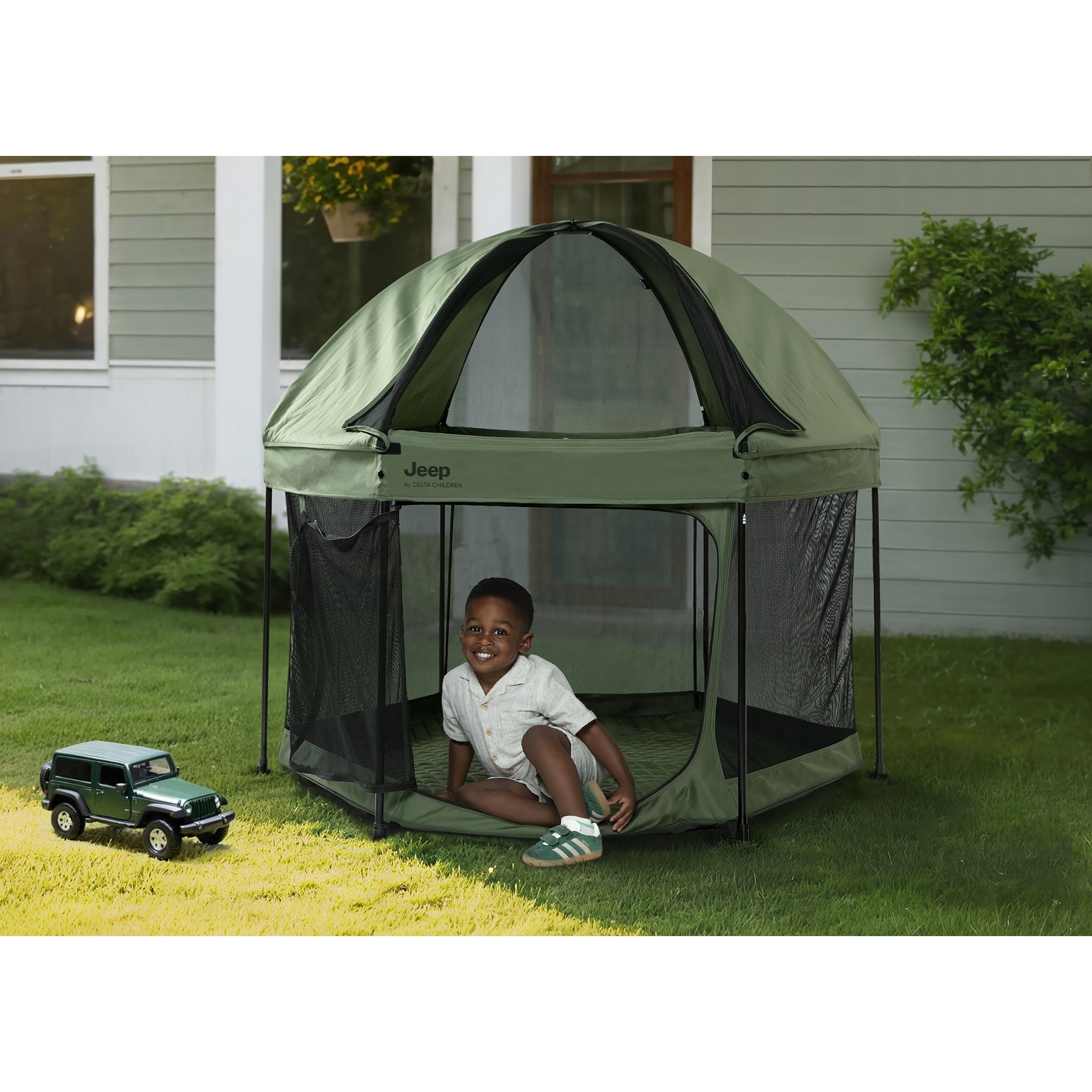 Hexagon Pop Up Play Yard with Removable Canopy - Bed Bath & Beyond