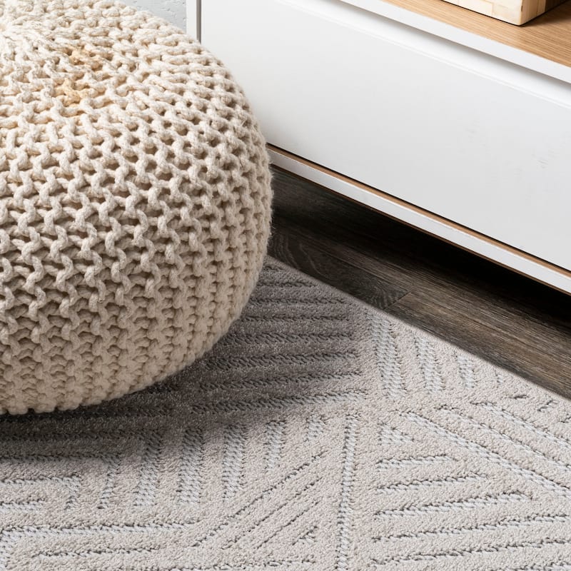 JONATHAN Y Aylan High-Low Pile Art Deco Geometric Indoor/Outdoor Area Rug