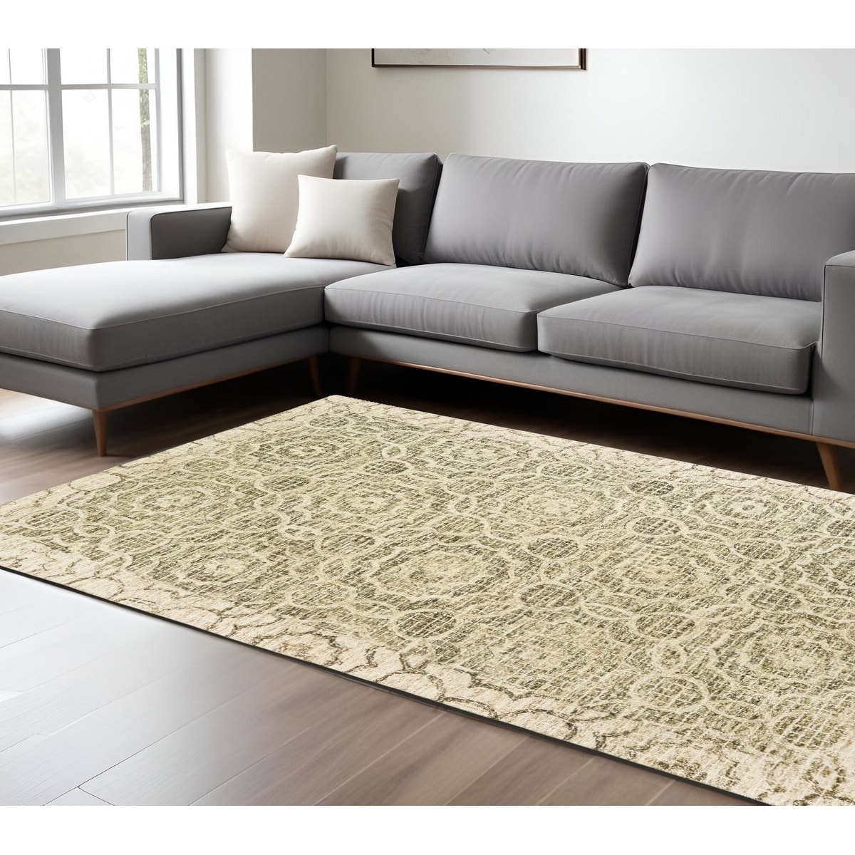 HomeRoots Salu Geometric Transitional Rectangle Area Rug