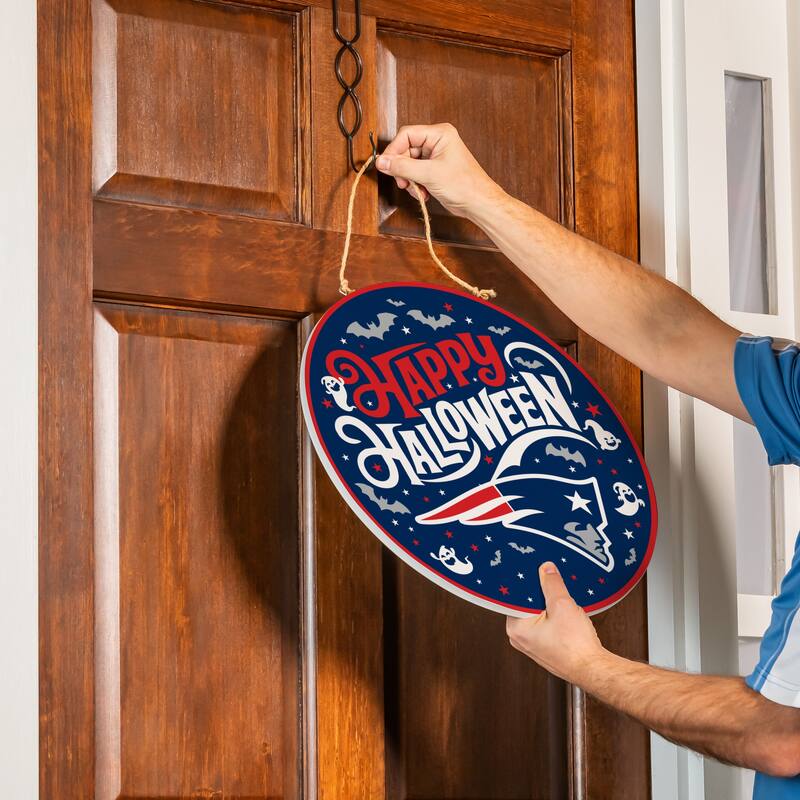New England Patriots 18" x 18" Halloween Door Décor Wall Sign