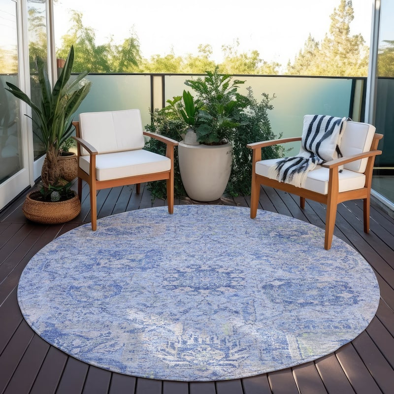 Machine Washable Indoor/ Outdoor Vintage Traditional Chantille Rug