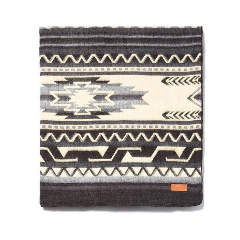 HomeRoots Ultra Soft Dark Gray Southwest Handmade Blanket