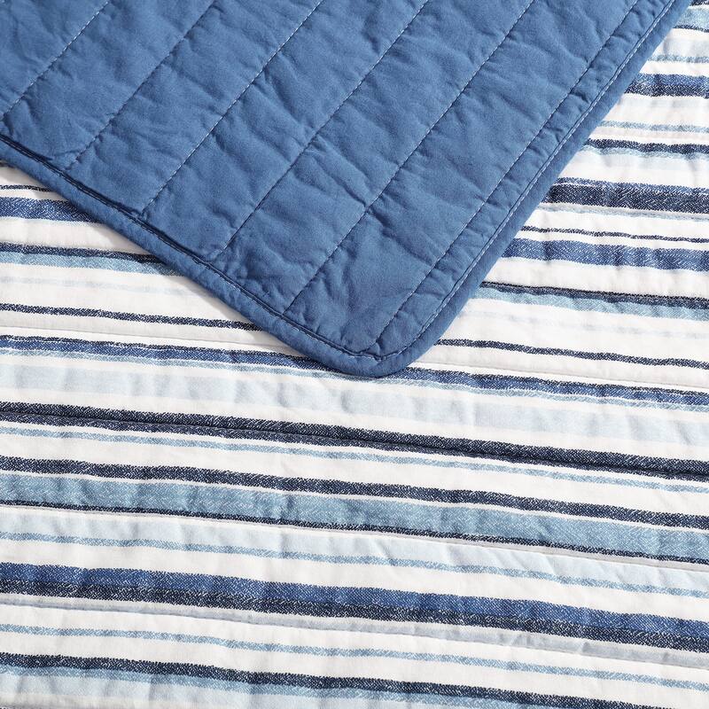 Nautica Pembrook Classic Stripes With Solid Reverse Cotton Quilt (Blue, 3 Piece Set)