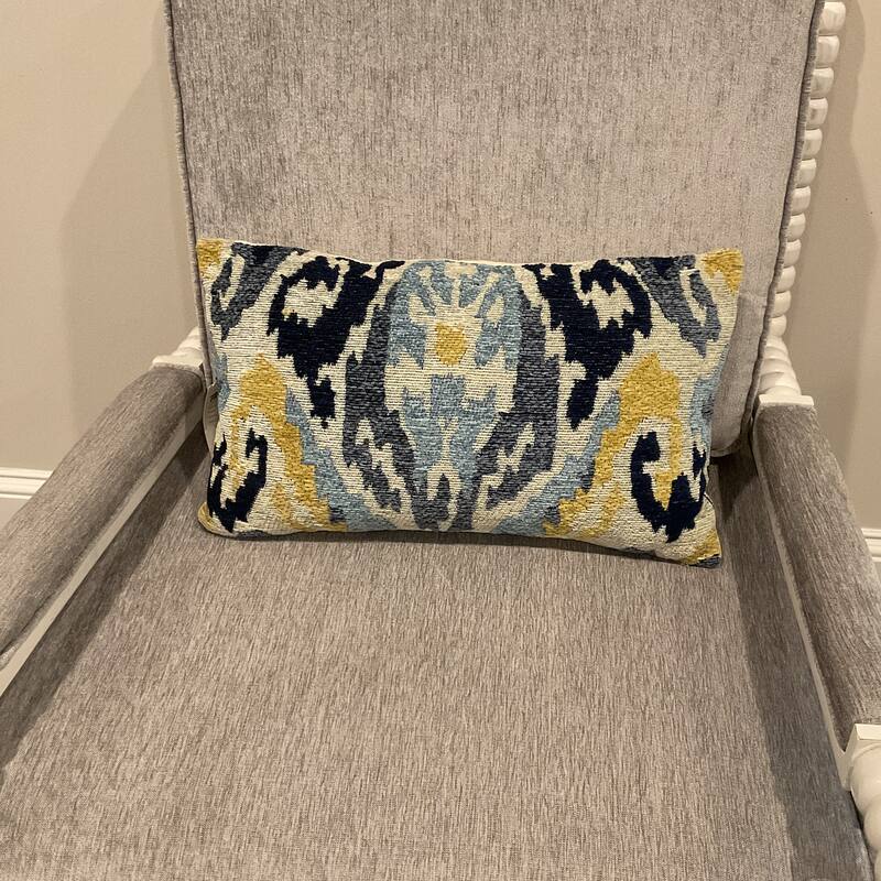 HERAT ORIENTAL Handmade Chenille Throw Pillow