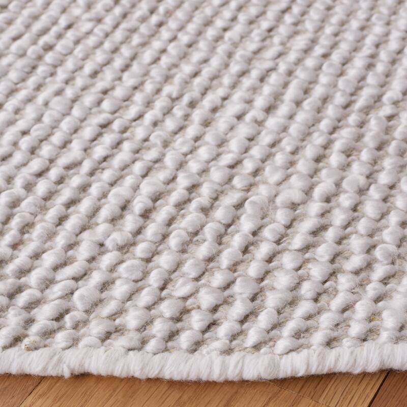 SAFAVIEH Handmade Natura Vroni Transitional Wool Rug