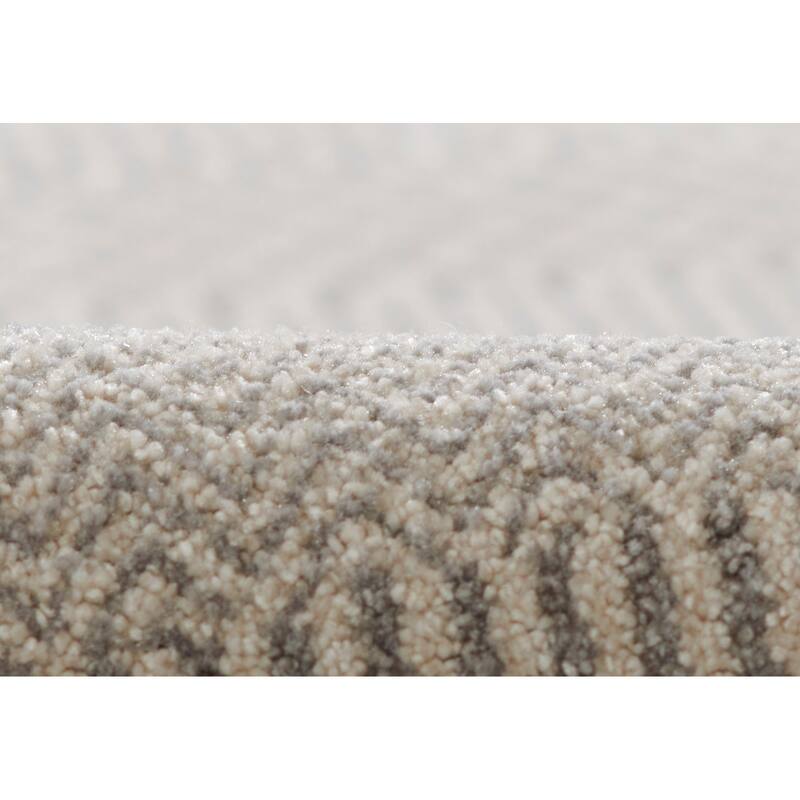 Momeni Samira Traditional Oriental Polyester Light Grey Area Rug
