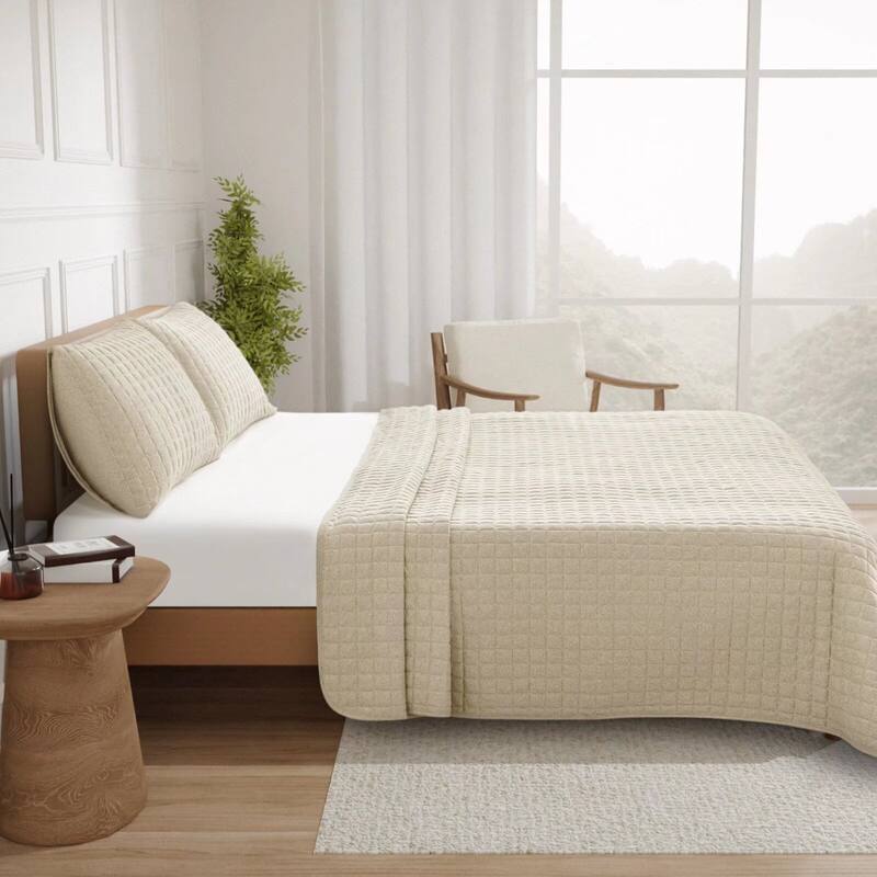 3-Piece Soft Jersey Knit Quilt Set