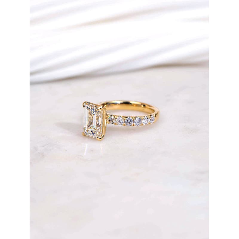 Kobelli Sunset Line 6 Carat Lab Grown Diamond Certified 14k Solid Gold Emerald-cut Comfort Fit French Pavé Louvre Ring (EF/VS)