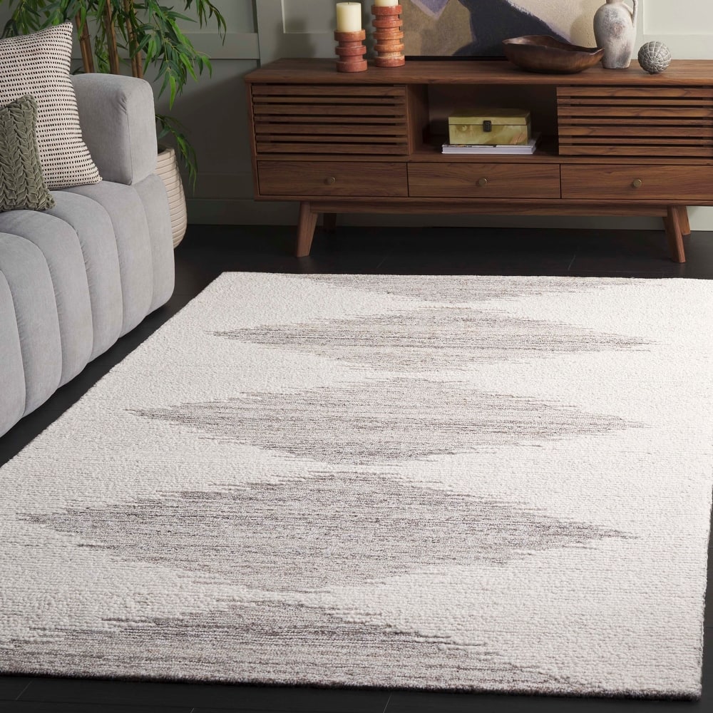 SAFAVIEH Handmade Abstract Ronnaug Wool Rug