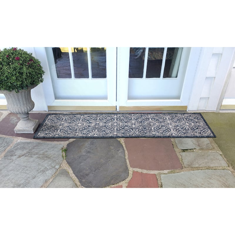 Liora Manne Carmel Antique Tile Indoor/Outdoor Rug