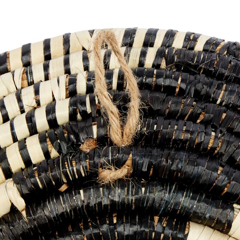 Black Seagrass Handmade Spiral Basket Plate Home Wall Decor (Set of 3)