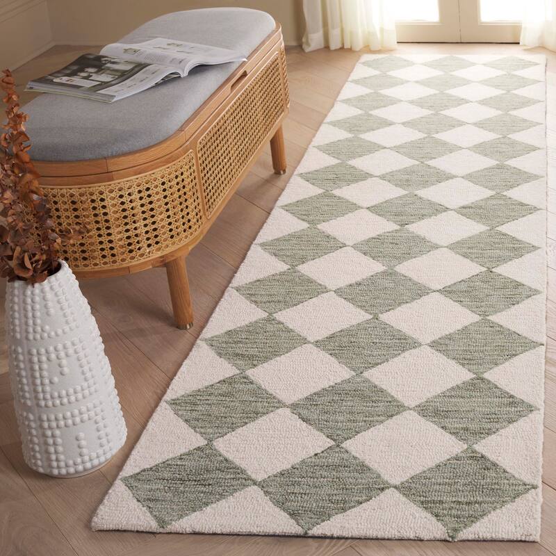 SAFAVIEH Handmade Ebony Edita Modern & Contemporary Wool Rug - 2'3" x 8' Runner - Sage/Ivory