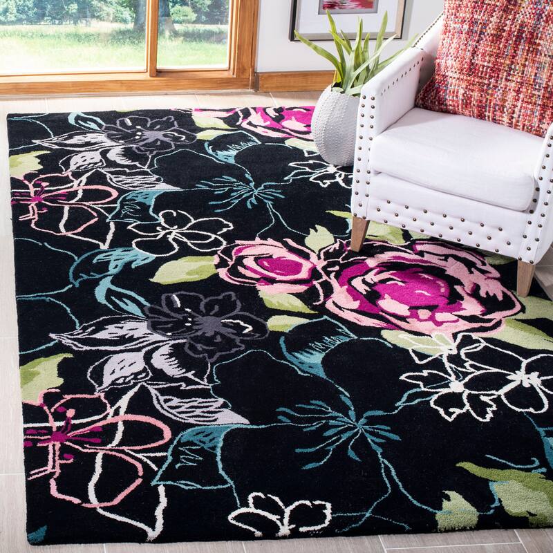 SAFAVIEH Handmade Wyndham Ambrosia Modern Wool Rug - 5' x 8' - Black/Multi