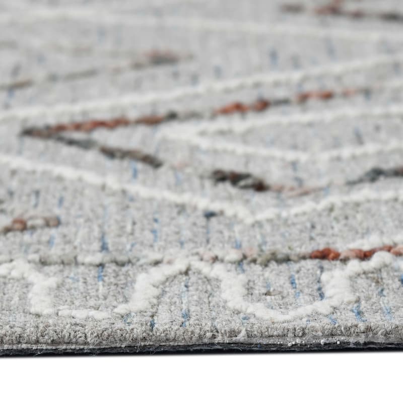 Bakari Tania Hand-Hooked Wool Area Rug