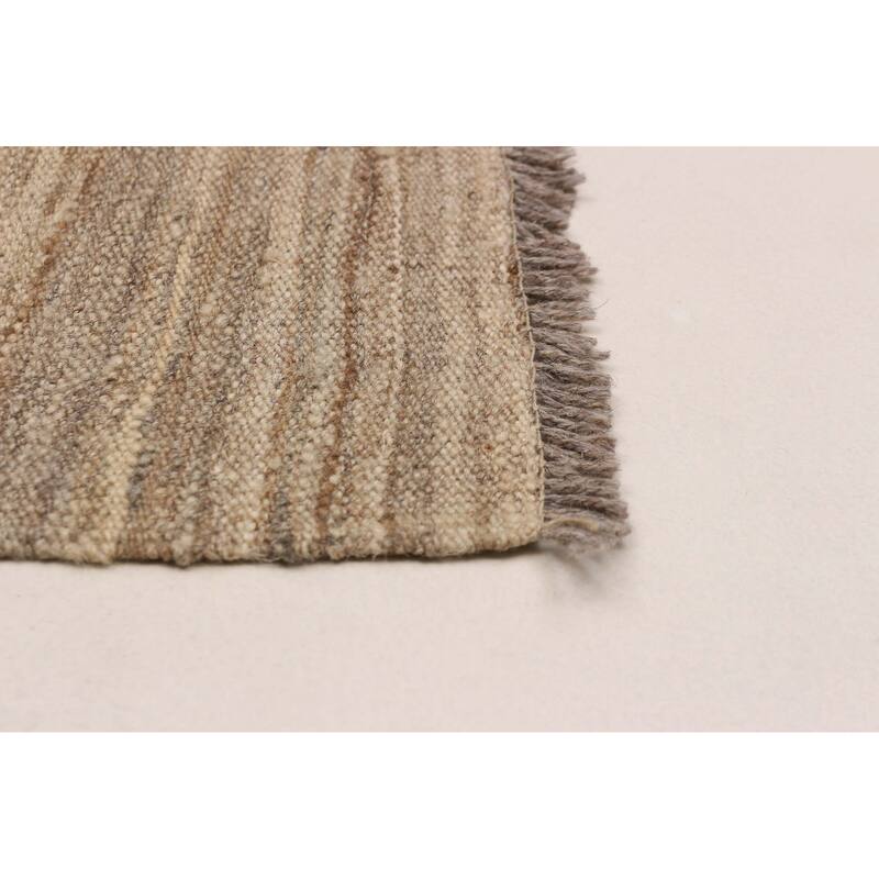 Boho Khaki Kilim 4'11" x 6'7" - 4'11 x 6'7