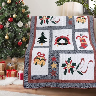 Vintage Christmas Quilted Throw Blanket