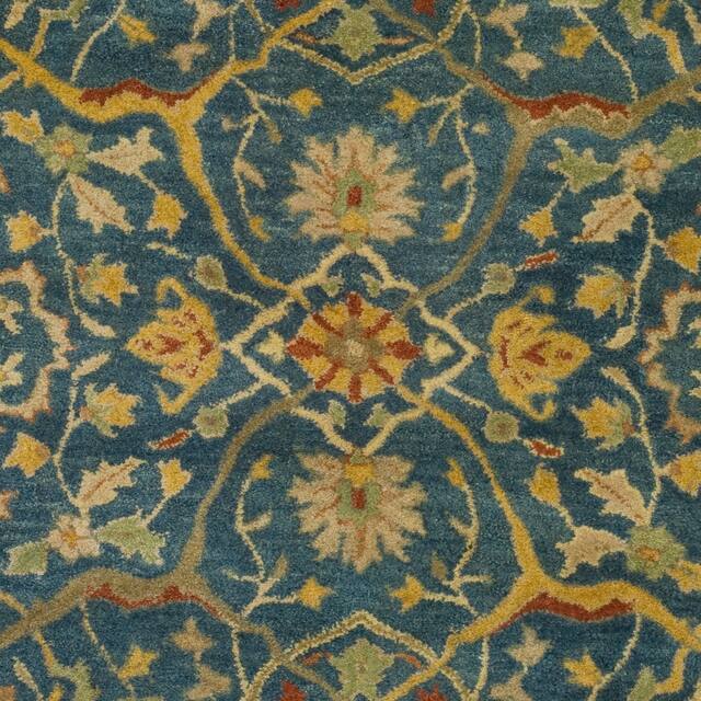 SAFAVIEH Handmade Antiquity Izora Traditional Oriental Wool Rug