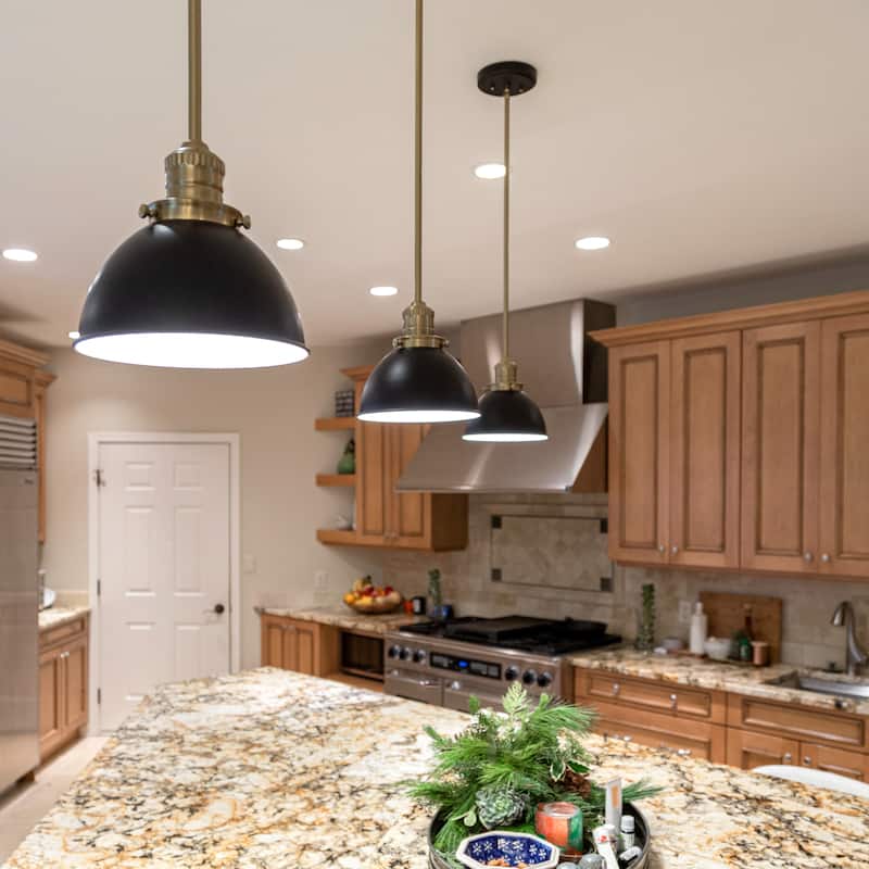 Design House Savannah Farmhouse Dimmable Black 1-Light Indoor Pendant - Matte Black/Gold