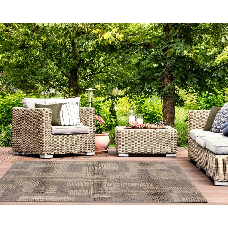Liora Manne Riviera Lines Indoor/Outdoor Area Rug