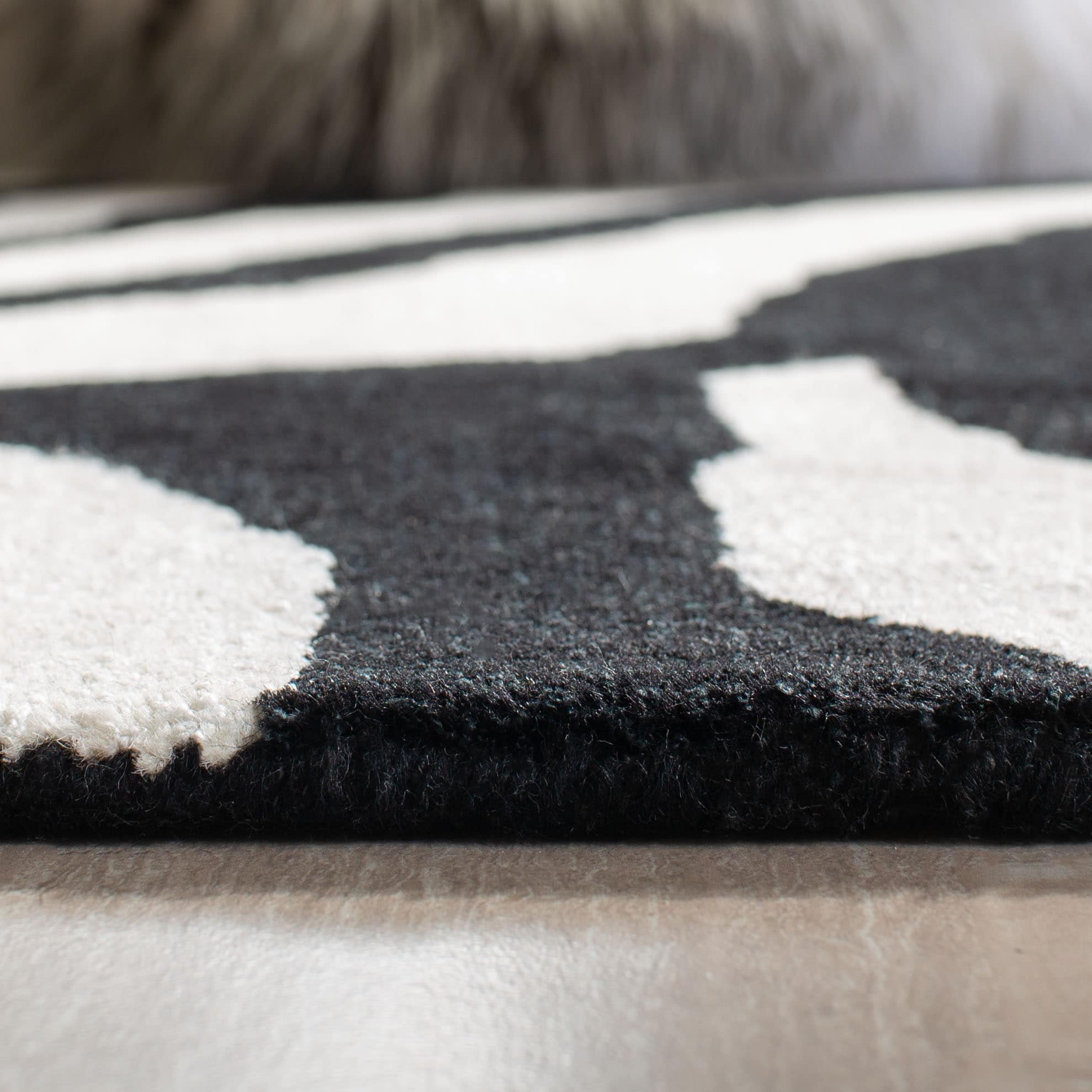 SAFAVIEH Handmade Soho Kasandra Zebra N.Z. Wool Rug - On Sale