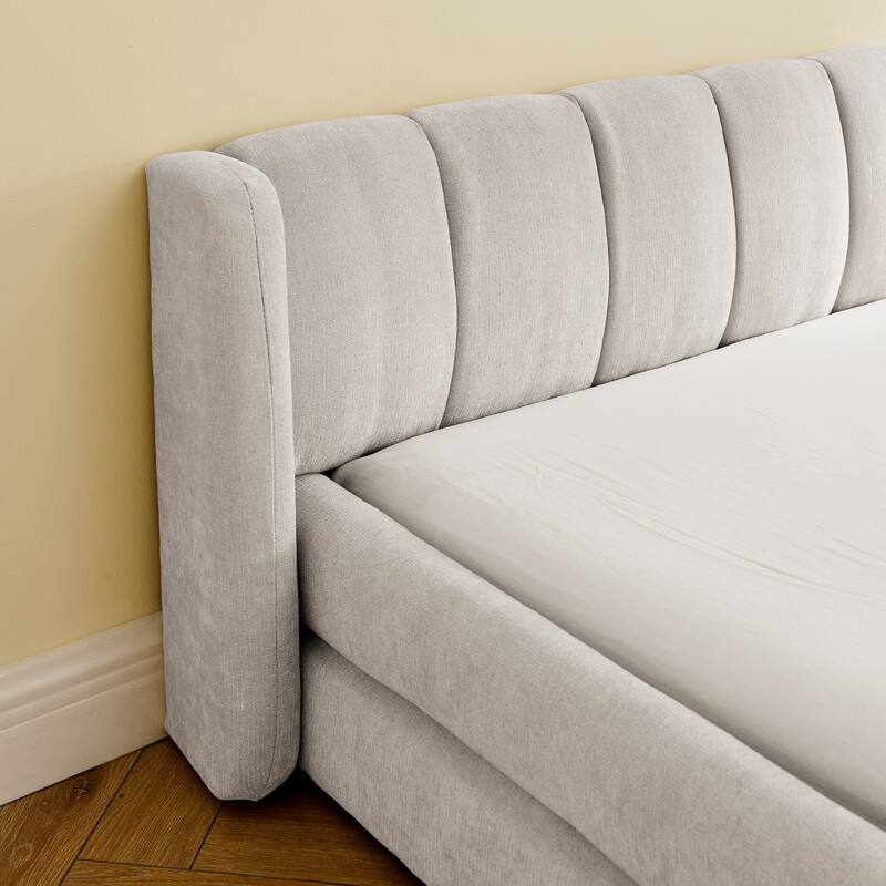 Chenille Fabric Upholstered Low Profile Platform Bed, Thick Fabric Frame Grounded Bed, Low Wingback Floor Bed