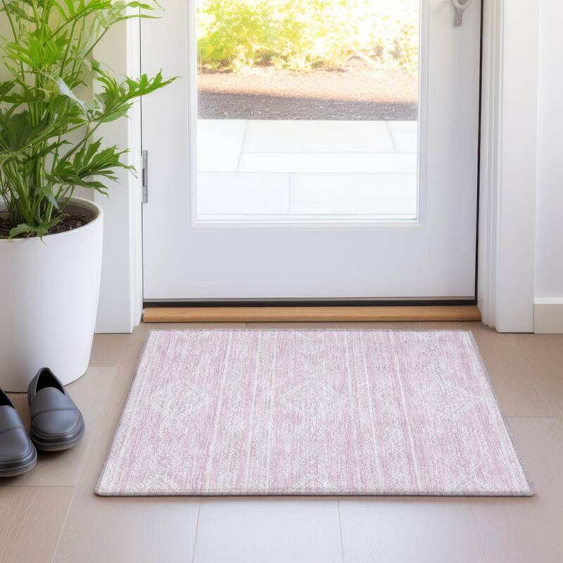 Premium Washable Super Soft Boho Globe Mayfield Rug - Pink - 1'8" x 2'6"