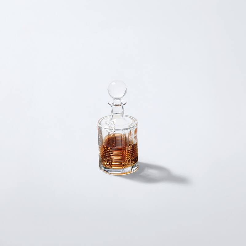 Marquis Vector Decanter - 24 fl. oz.