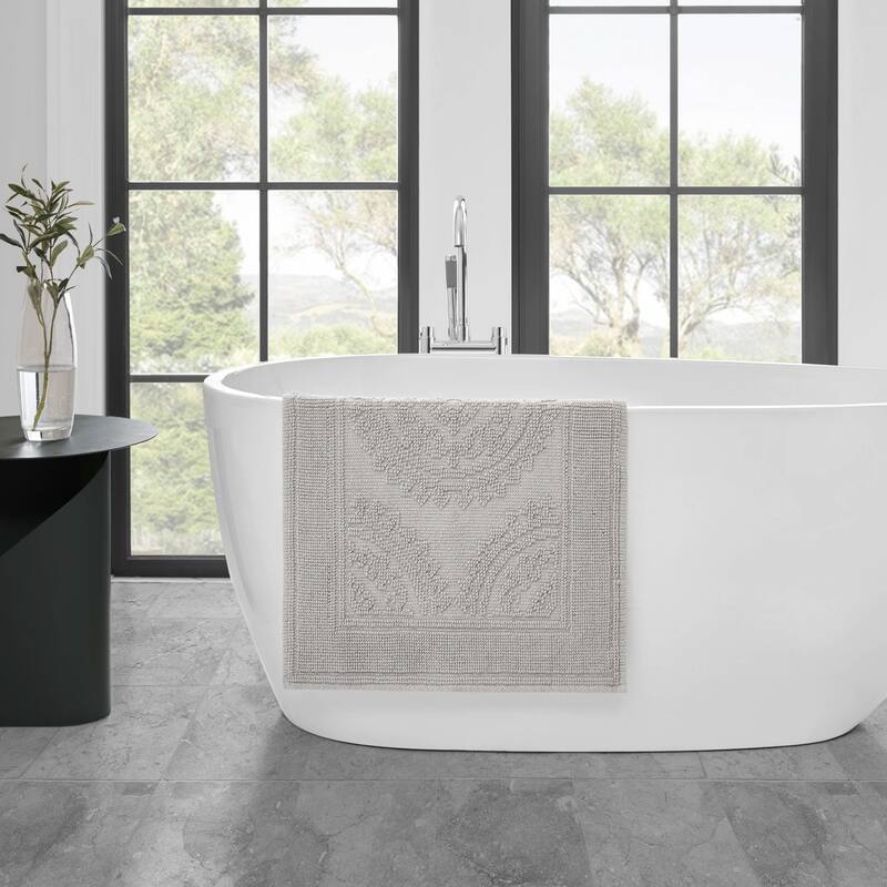 Jean Pierre Cotton Stonewash Medallion 21 x 34 in. Bath Rug