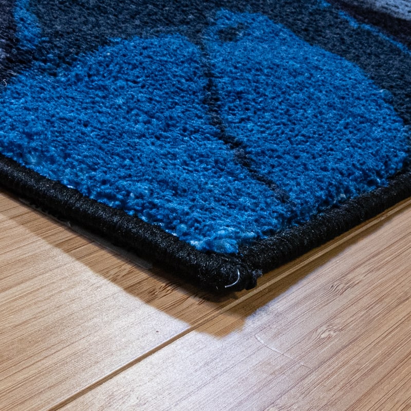 Licensed Disney Marvel Spider-Man Youth Area Rug - 3'3" x 4'5"