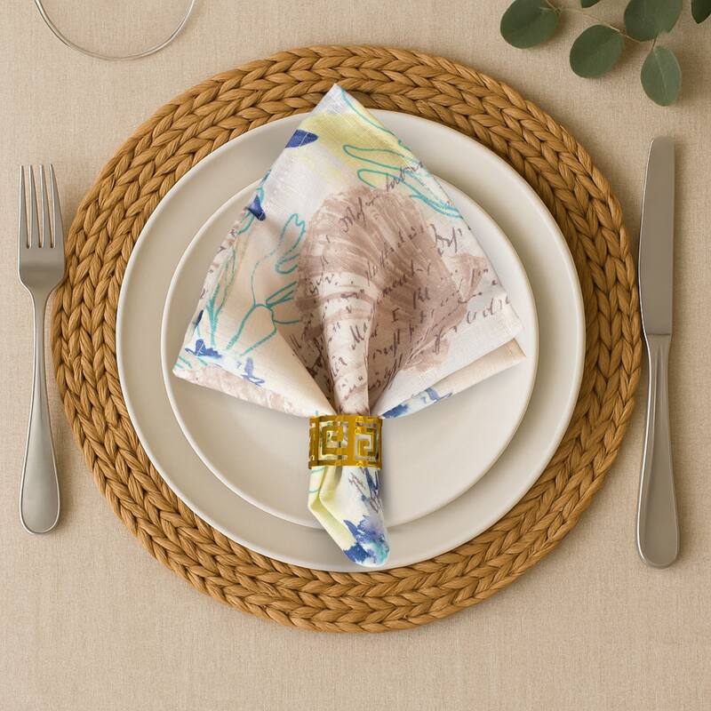 Seabiscuit Coastal Indoor/Outdoor Spring/Summer Cloth Napkins, Set of 4 - 17x17 - Set of 4