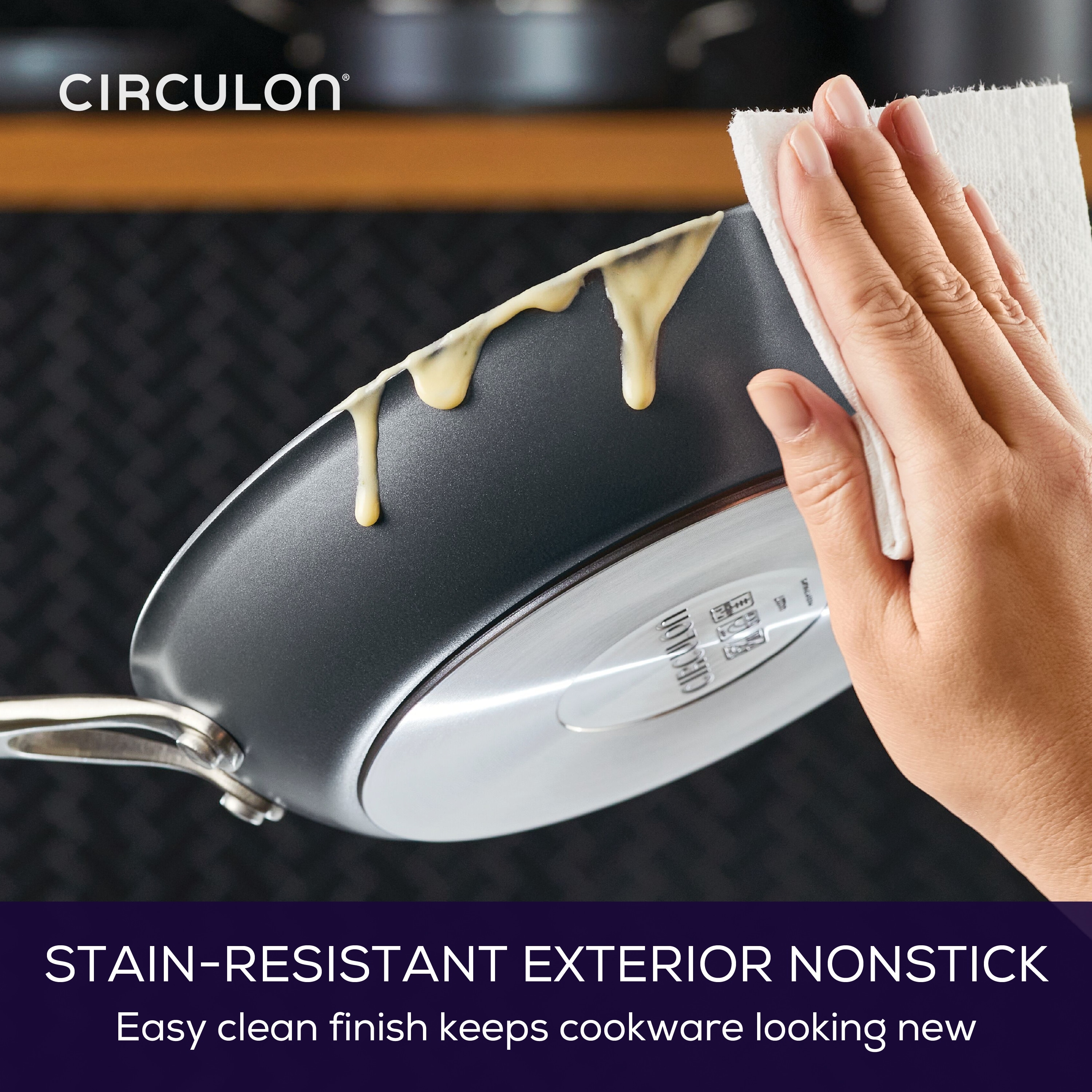 https://ak1.ostkcdn.com/images/products/is/images/direct/c7adf6ab2b2cc866b25c1fbec4473d471ee7d4e6/Circulon-A1-Series-with-ScratchDefense-Technology-Nonstick-Induction-Frying-Pan%2C-10-Inch%2C-Graphite.jpg
