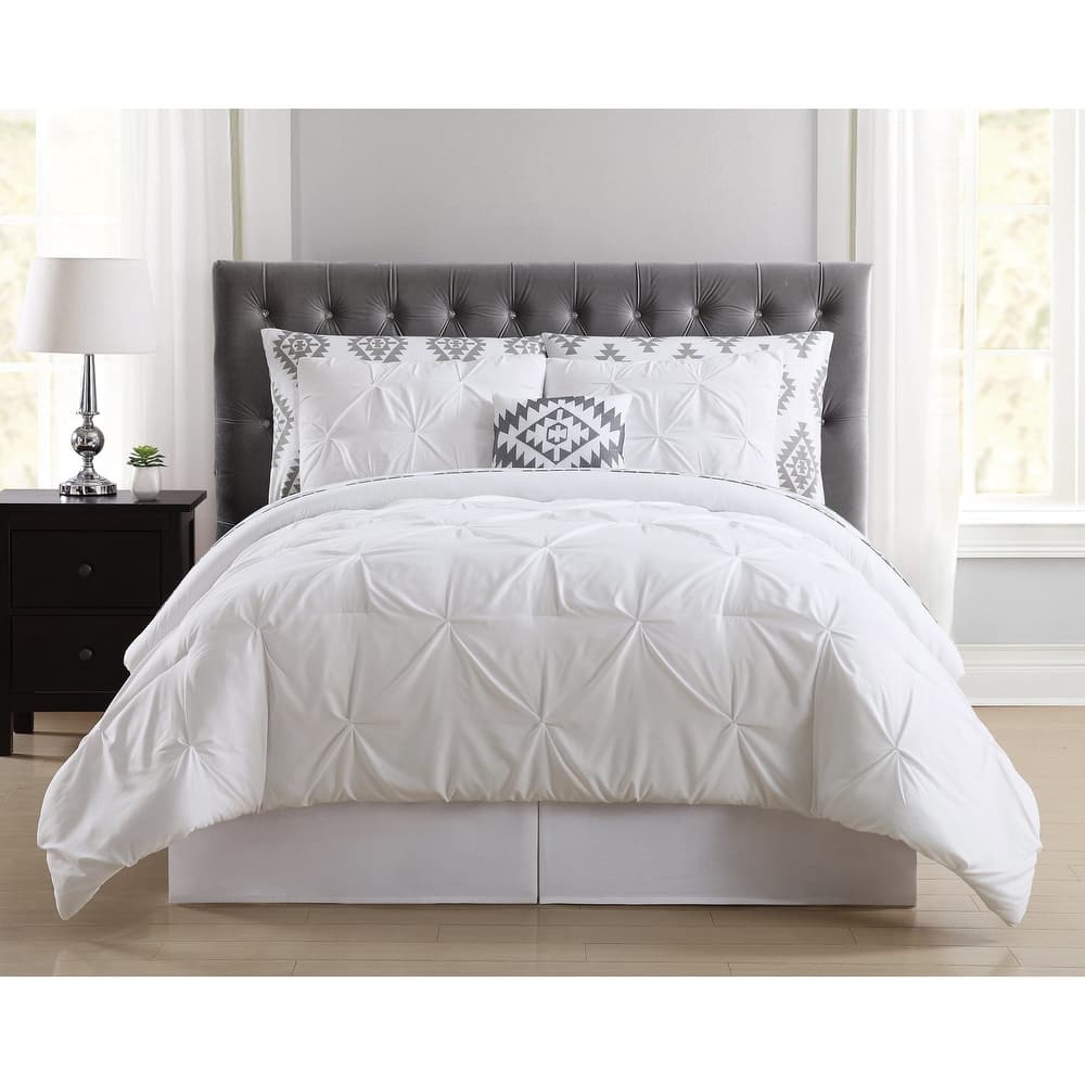 Truly Soft Pinch Pleat 8 Piece Bed in a Bag with Kilim Printed Sheets