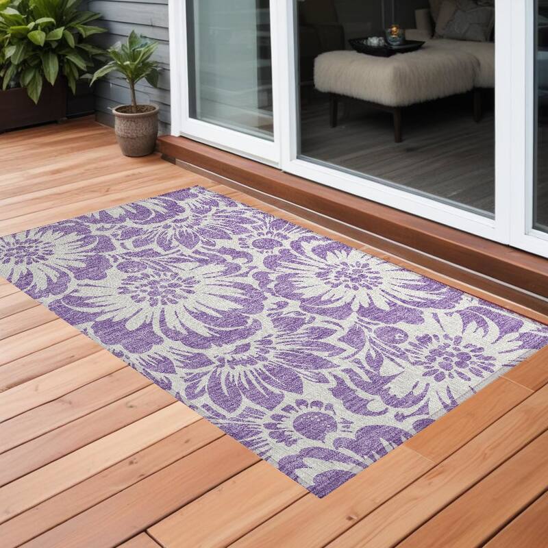 Sasi Garden-Inspired Weather Resistant Versatile Elegance Runner Outdoor Rug - 2' x 3' - Multi
