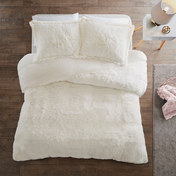 Leena Shaggy Fur Duvet Cover Set by Intelligent Designs On Sale