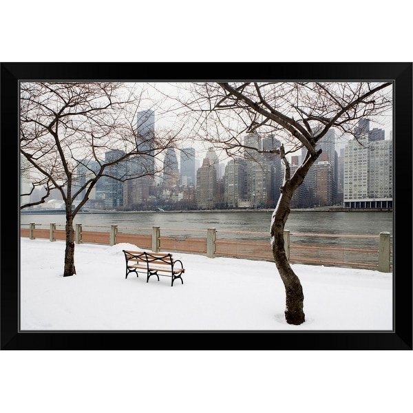 "USA, New York City, Manhattan in winter" Black Framed Print