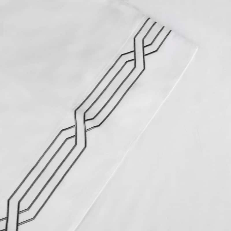 Superior LUX 7 PC Egyptian Cotton Embroidered Bundle