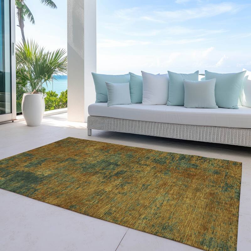 Machine Washable Indoor/ Outdoor Abstract Ombre Chantille Rug