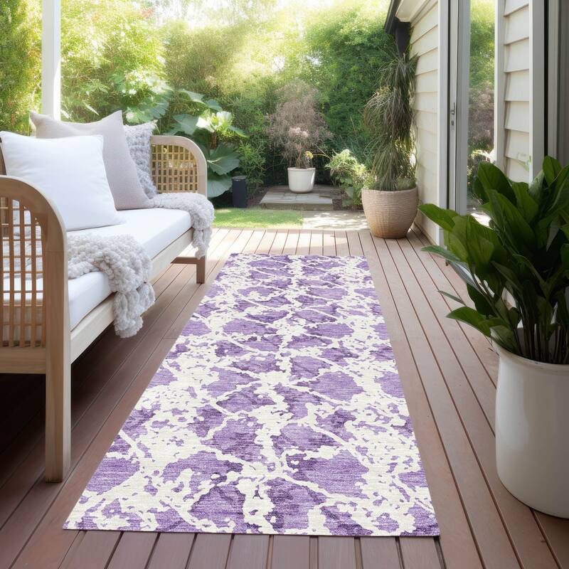Machine Washable Indoor/ Outdoor Abstract Modern Chantille Rug - Lilac - 2'3" x 7'6"
