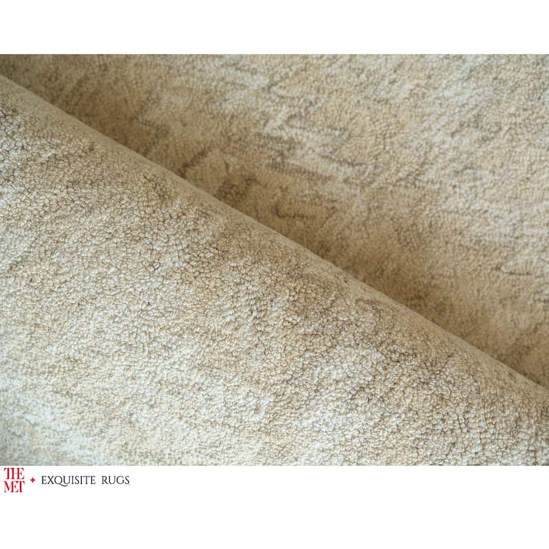 The Met X Exquisite Rugs Bargello Beige Area Rug