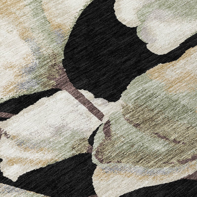 Machine Washable Indoor/ Outdoor Floral Love Chantille Rug